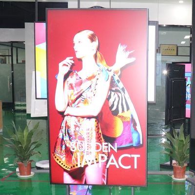 จอ LCD 65 นิ้วสำหรับจอภาพโฆษณาหน้าต่างร้านค้าตู้แอลซีดี